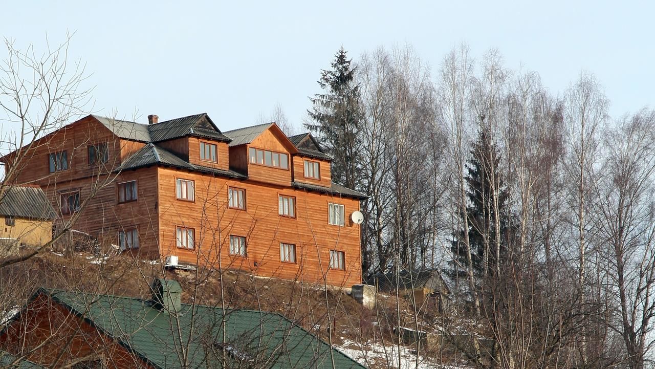 Гостевой дом Gutsulochka Apartment Яремче-38